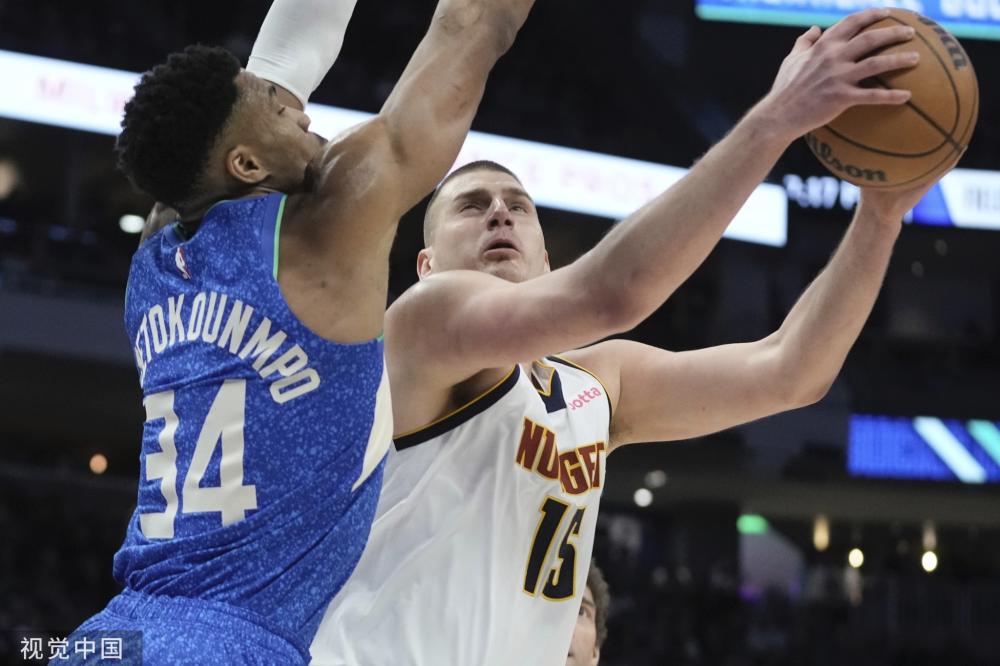 这背后的成 这背后的成